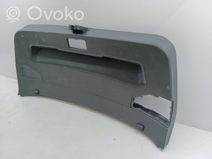 Seat Ateca Takaluukun alaosan verhoilu 575867657