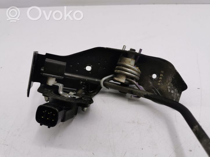 Toyota Corolla E120 E130 Pedal del acelerador B5922