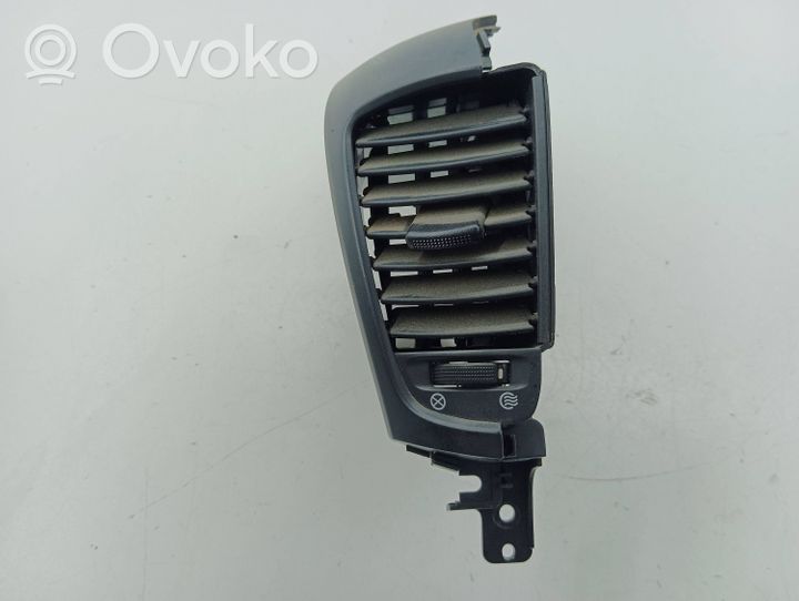 KIA Sorento Grille d'aération centrale 84703E500