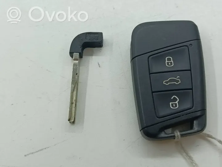 Volkswagen PASSAT B8 Ignition key/card 