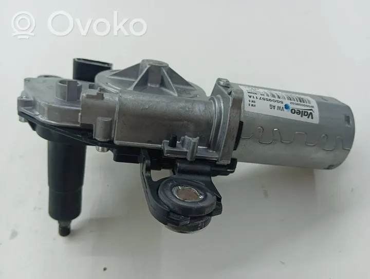 Volkswagen PASSAT B8 Rear window wiper motor 5G0955711A