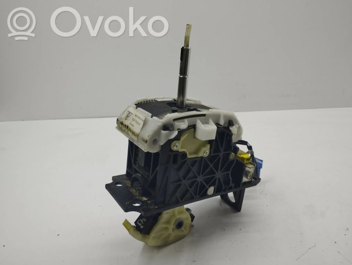 7L5713025F Porsche Cayenne (9PA) Gear selector, 70.00 € RRR