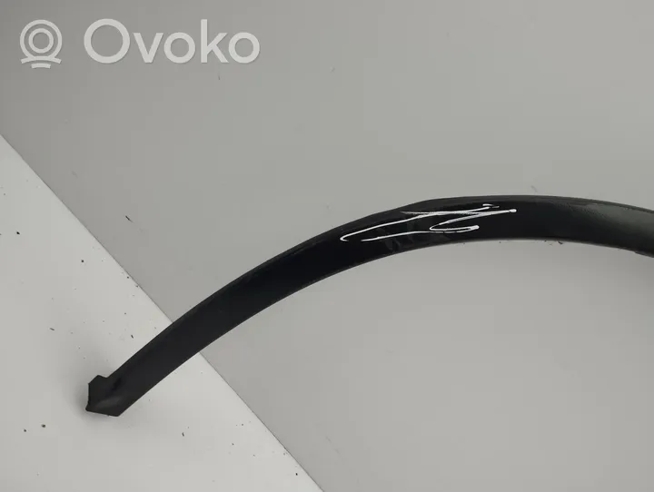 Infiniti FX Rear arch trim 