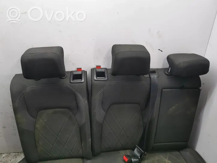Volkswagen Golf VIII Seat set 