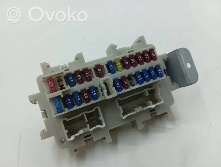 Infiniti FX Fuse module 