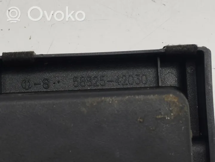 Toyota RAV 4 (XA50) Boîte à gants de rangement pour console centrale 5881342080