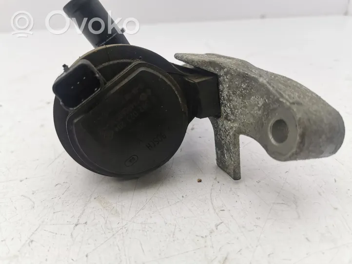 Nissan Qashqai Pompe à eau de liquide de refroidissement 0392023294