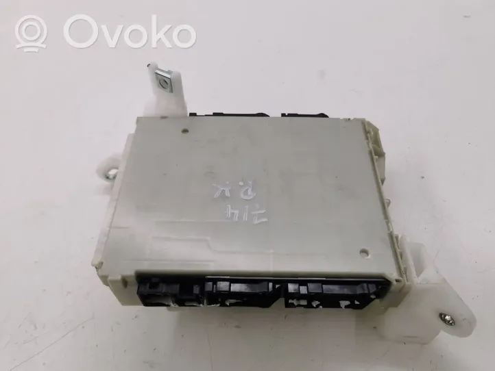 Toyota C-HR Module de fusibles 82730F4010B