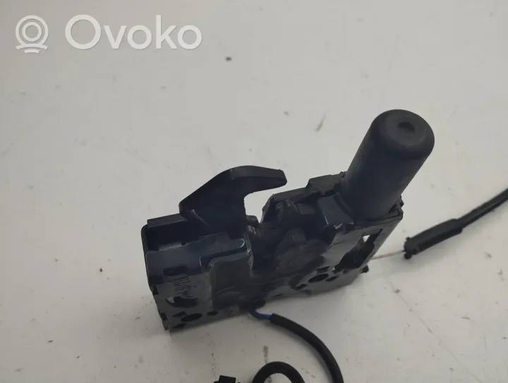 Volkswagen Golf VIII Engine bonnet/hood lock/catch 4K0823509