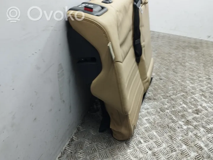 Toyota RAV 4 (XA50) Siège arrière 