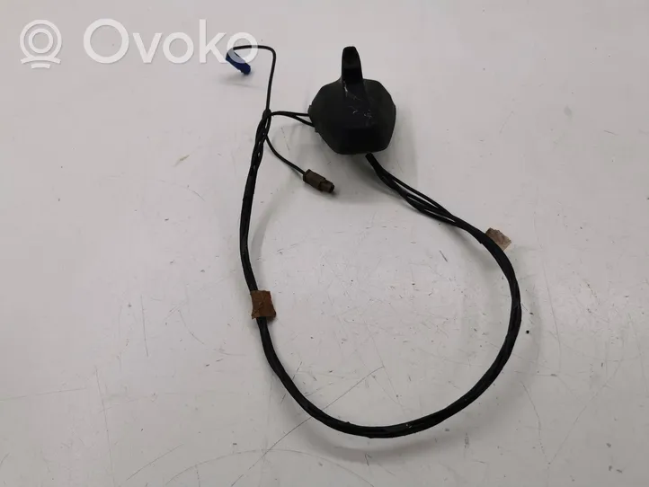 Renault Clio V Radion antenni 282175296R