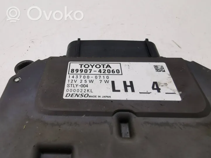 Toyota RAV 4 (XA50) Module de contrôle de ballast LED 8990742060