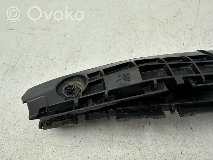 Toyota Yaris Support de pare-chocs arrière 525760D130