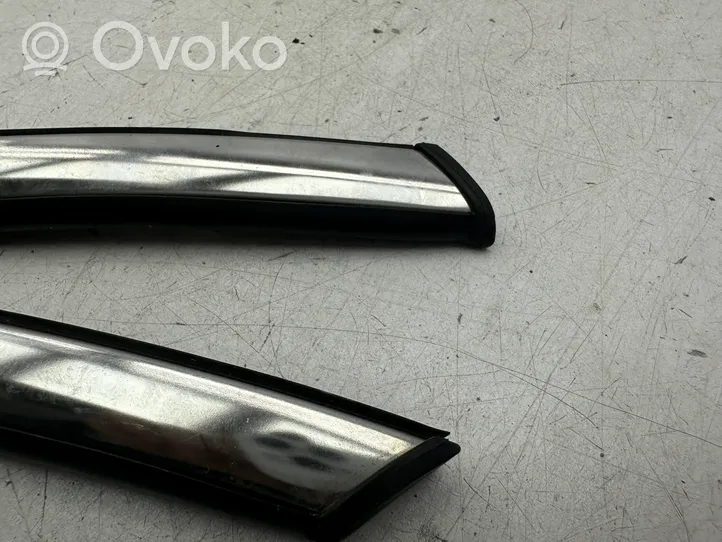 Mini Cooper Countryman R60 Rivestimento modanatura del vetro della portiera anteriore 