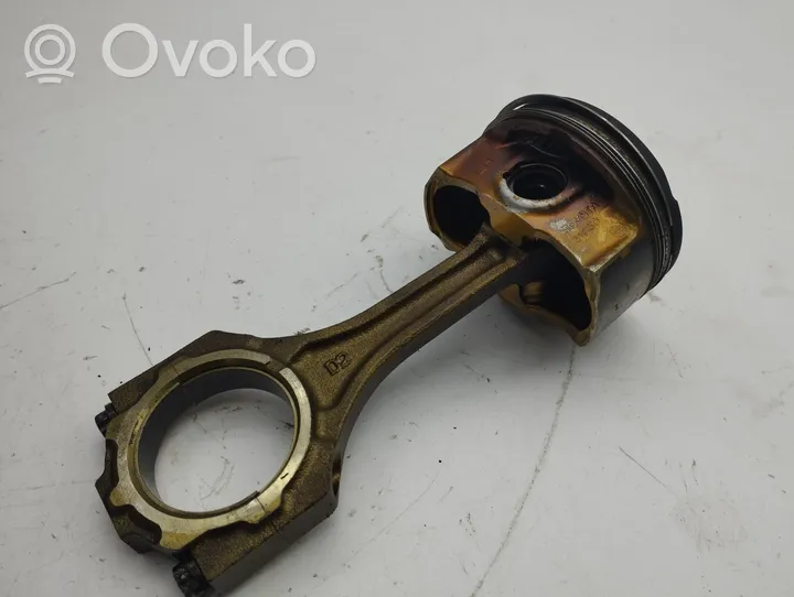 Lexus GS 300 350 430 450H Piston with connecting rod 31050