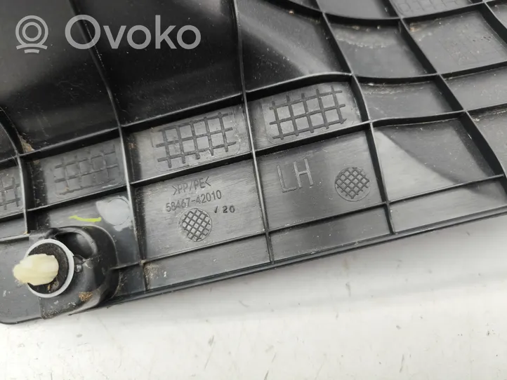 Toyota RAV 4 (XA50) Panneau, garniture de coffre latérale 5846742010