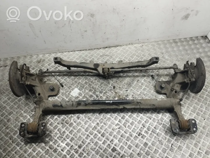 Opel Zafira C Rear axle beam 