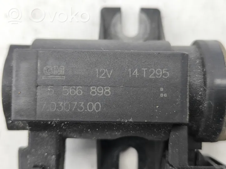 Opel Zafira C Valve vacuum 55566898