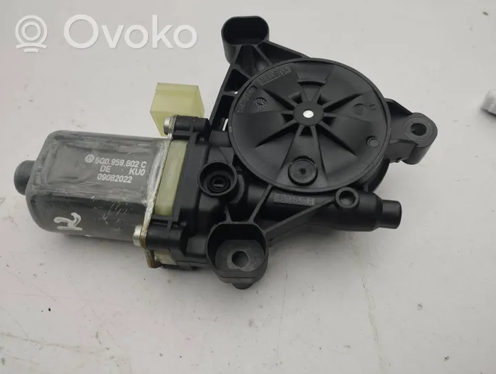 Audi Q2 - Motorino alzacristalli della portiera anteriore 5q0959802c