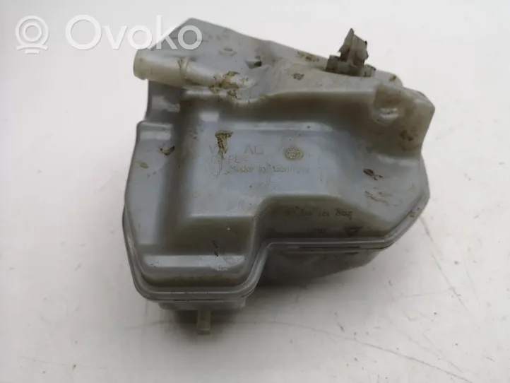 Audi A1 Serbatoio di compensazione del liquido refrigerante/vaschetta 2Q0121407B