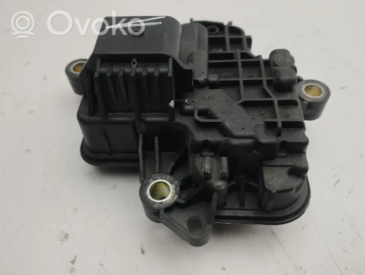 Audi Q3 F3 Vesipumppu 05E907593