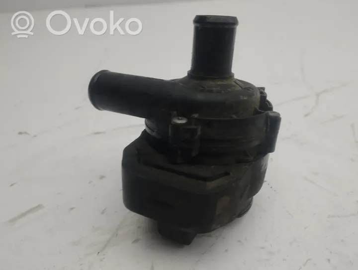 Mercedes-Benz ML W164 Pompe à eau de liquide de refroidissement A2118350264