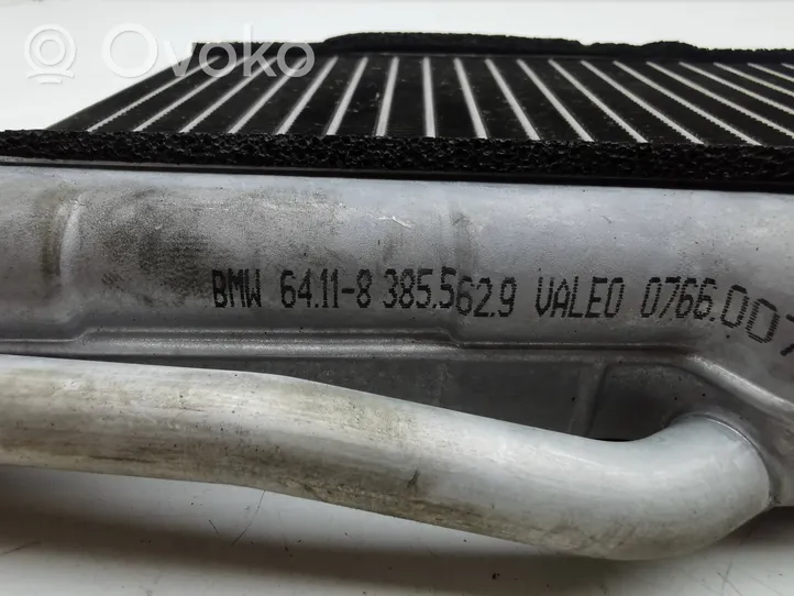BMW 5 E39 Gaisa kondicioniera radiators (salonā) 8385562
