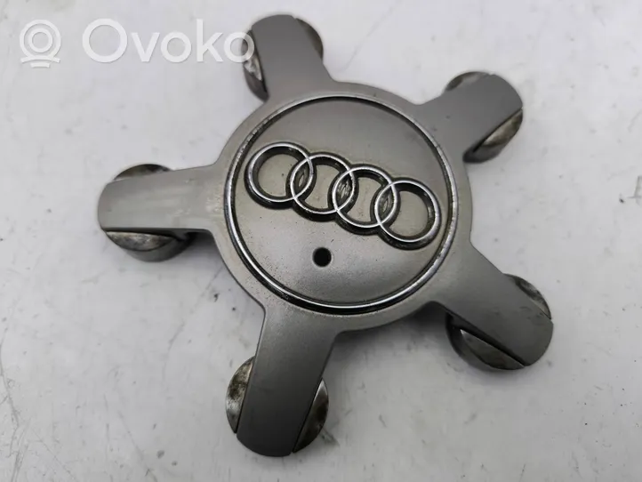 Audi A6 S6 C7 4G Dekielki / Kapsle oryginalne 4F0601165N