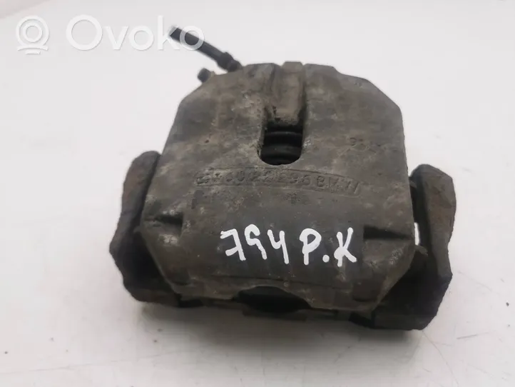 BMW 5 E39 Front brake caliper 