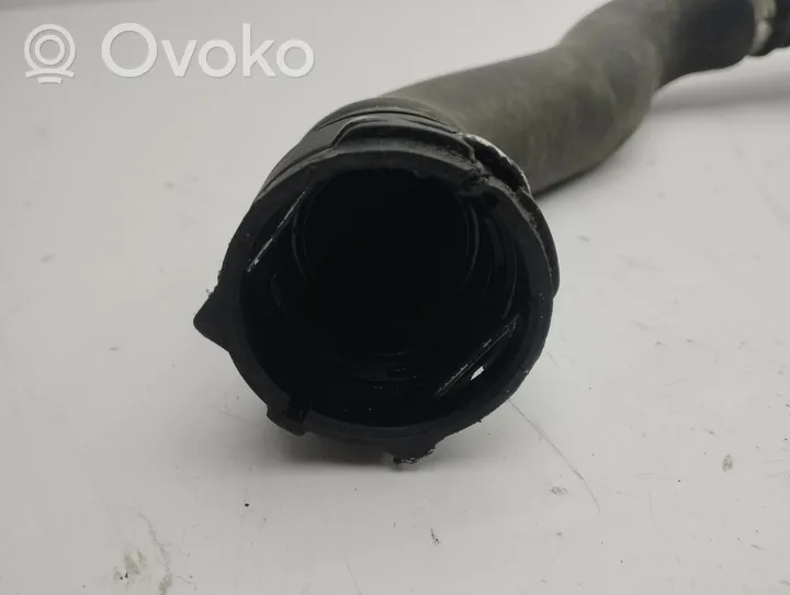 BMW 5 E39 Termostat / Obudowa termostatu 