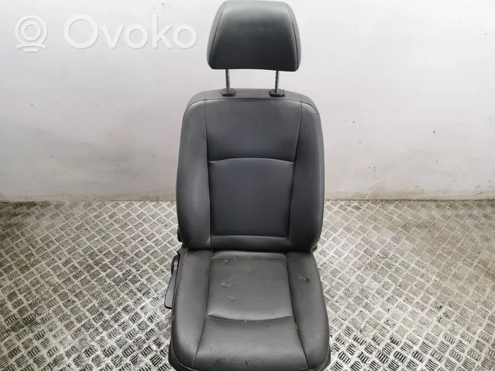 Mercedes-Benz Vito Viano W639 Front passenger seat 