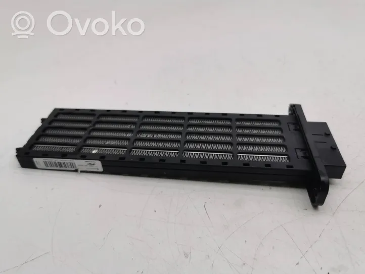 Nissan Qashqai Radiateur électrique de chauffage auxiliaire 2714300A03