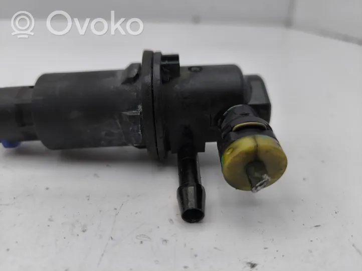 Citroen DS3 Główny cylinder sprzęgła 9681490580