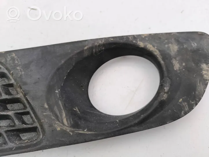 Volvo V70 Front fog light trim/grill 30678640