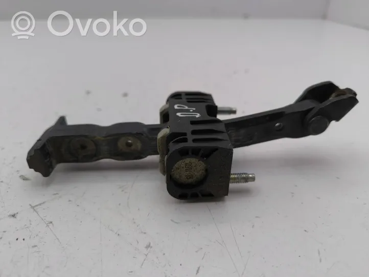 Volvo V70 Front door check strap stopper 31217753