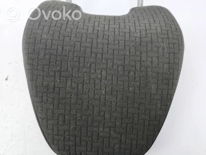 Volvo V70 Front seat headrest 