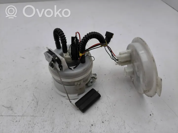 BMW i3 Kraftstoffpumpe im Tank 7349443