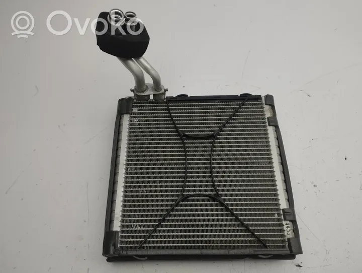 BMW i3 Air conditioning (A/C) radiator (interior) 