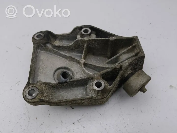 BMW 5 F10 F11 Engine mounting bracket 