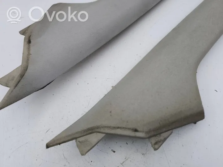 Toyota Corolla Verso AR10 Rivestimento montante (A) 622110F010