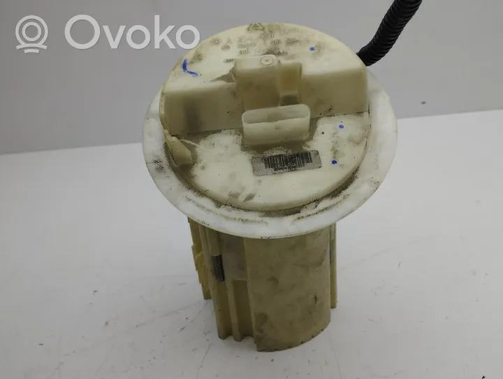 Mercedes-Benz C W204 In-tank fuel pump A2044700594