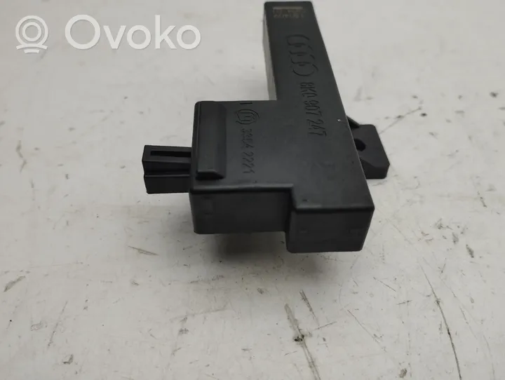 Audi A7 S7 4G Antena systemu bezkluczykowego 8K0907247