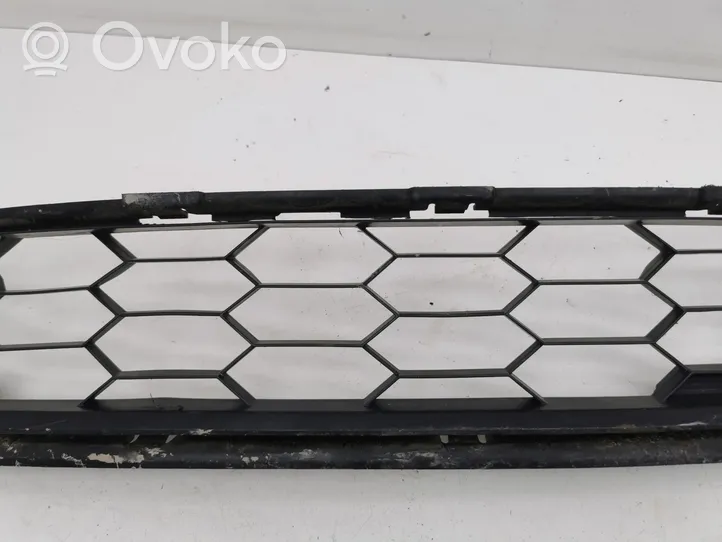 Honda HR-V Grille inférieure de pare-chocs avant 71103T7JH000