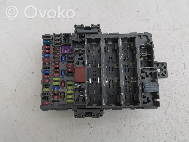 Honda CR-V Module de fusibles 116RA000021