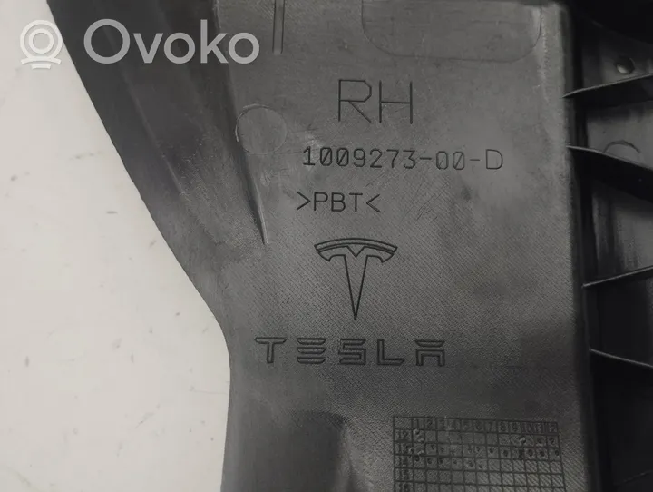 Tesla Model S Takapuskurin kannake 100927300D