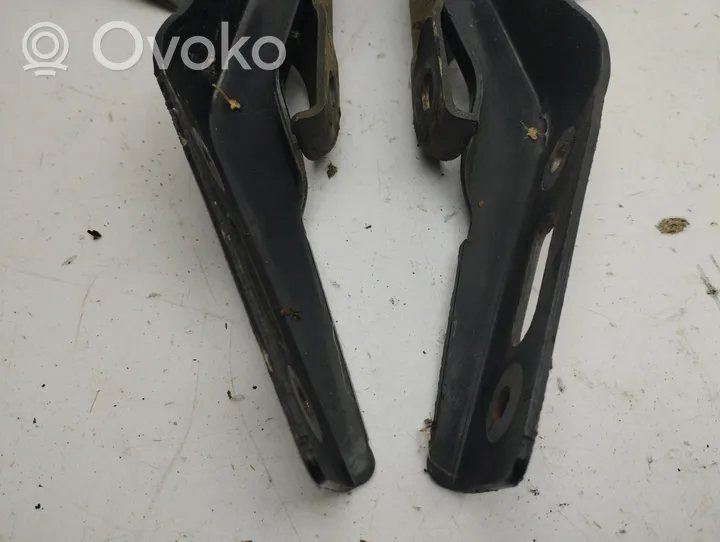 Honda CR-V Engine bonnet/hood hinges 