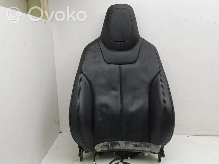 Tesla Model S Priekinė keleivio sėdynė 