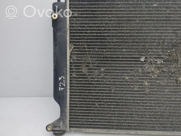 Toyota Corolla Verso AR10 Radiateur de refroidissement 