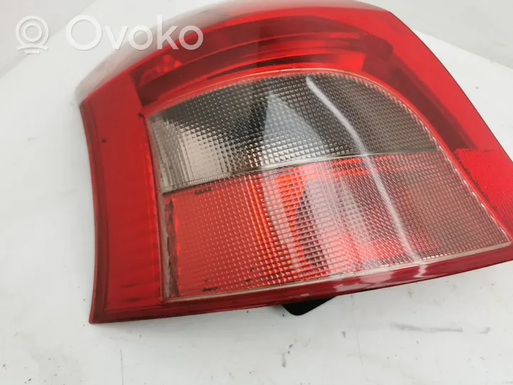 Toyota Yaris Lampa tylna 