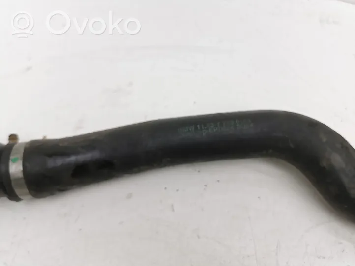 BMW 5 E39 Engine coolant pipe/hose 7785018